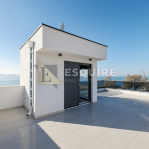 ZADAR - DIKLO - Četverosobna vila 1. red do mora - 150m2