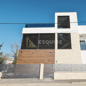 ZADAR - DIKLO - Četverosobna vila 1. red do mora - 150m2