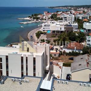 ZADAR - DIKLO - Dvosoban stan S2 u prizemlju s bazenom 1. red do mora - 166,25m2