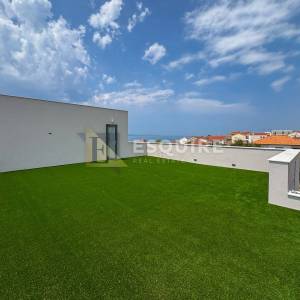 ZADAR - DIKLO Dvosoban stan S7 II red do mora - 95m2