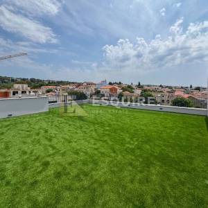 ZADAR - DIKLO Dvosoban stan S7 II red do mora - 95m2