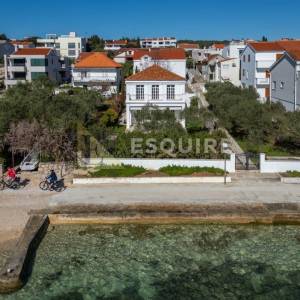 Zadar - Diklo, Luksuzna vila prvi red do mora!!