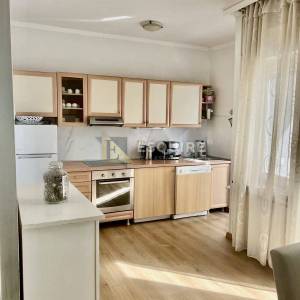 ZADAR - DIKLO - Trosoban dvoetažni stan 100m od mora - 118m2