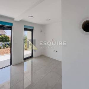 ZADAR - DIKLO Trosoban stan u prizemlju B1 - 117m2