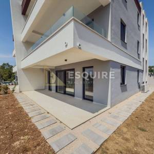 ZADAR - DIKLO Trosoban stan u prizemlju B1 - 117m2