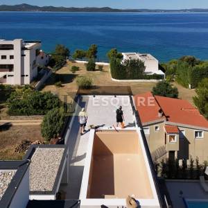 ZADAR - KOŽINO Luksuzan četverosoban stan S1 s grijanim bazenom, 100m od mora - 227m2