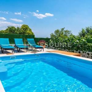ZADAR - Kuća sa bazenom i pogledom na terenu od 1200m2