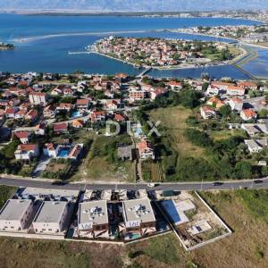 ZADAR, NIN - Unikatan stan s privatnim bazenom! A3