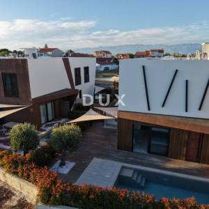 ZADAR, NIN - Unikatan stan s privatnim bazenom! A1