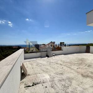 ZADAR – PETRČANE, Ekskluzivan penthouse S4 s krovnom terasom i panoramskim pogledom na more!!