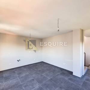 ZADAR - PETRČANE - Luksuzni trosobni dvoetažni apartman s krovnom terasom i pogledom na more!!