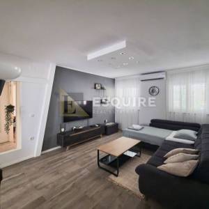 ZADAR - POLUOTOK - Dvosoban stan u visokom prizemlju - 72m2
