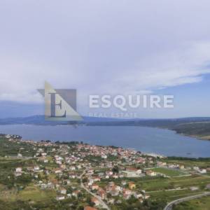 ZADAR - POSEDARJE Impozantna villa sa bazenom - 280m2
