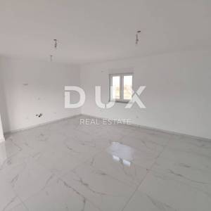 ZADAR, PRIVLAKA - Novogradnja! Vrhunski penthouse samo 140 metara od plaže s neodoljivim pogledom na more! S3