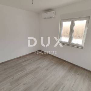ZADAR, PRIVLAKA - Novogradnja! Vrhunski penthouse samo 140 metara od plaže s neodoljivim pogledom na more! S3