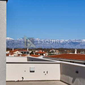 ZADAR - PRIVLAKA Penthouse S6 s bazenom i pogledom na more - 82 m2