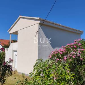 Zadar, Rtina, kuća za renovaciju, 230,59m2