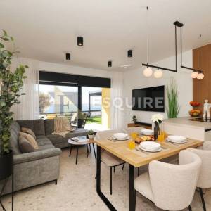 ZADAR – RTINA,  Luksuzan apartman sa bogatom opremom u prizemlju s vrtom!!