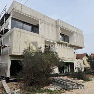 ZADAR - SUKOŠAN Trosoban penthouse S6 na 2. katu od 84 m2!!