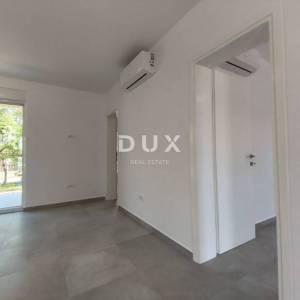 ZADAR, SUKOŠAN - trosobni stan sa vrtom u  novogradnji