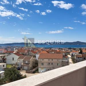 ZADAR - VIDIKOVAC - Trosoban penthouse S14, lift i garaža - 115m2