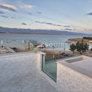 ZADAR - VIR Villa u novogradnji sa dva bazena - 180m2