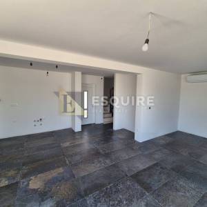 ZADAR - VIR Villa u novogradnji sa dva bazena - 180m2