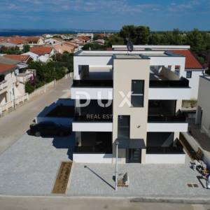 ZADAR, VIR - Vrhunski stan s krovnom terasom i prekrasnim pogledom! S4