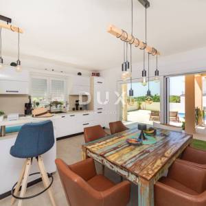 Zadar, Vrsi, Kuća, 141 m2, pogled na more