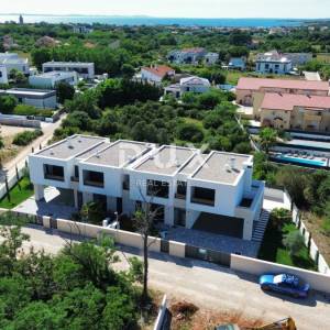 ZADAR, ZATON -  Luksuzna Dvojna Vila s Grijanim Bazenom, Saunom i Teretanom! Novogradnja! A1
