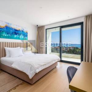 Zadivljujuća Vila s bazenom i pogledom- okolica Splita