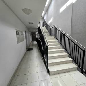 Zagreb, Donje Svetice, 2-sob. stan s loggiom 46m2+GPM 14.5m2, lift 