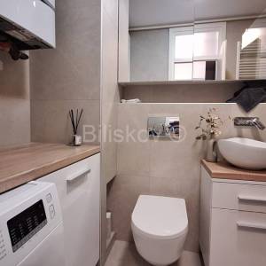 Zagreb, Donje Svetice, 6 kat, lift, novouređeni stan, parking, najam
