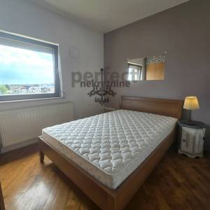 Zagreb-Gajnice, 2-sobni stan s balkonom, 50m2