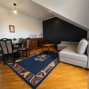 Zagreb-Gajnice, 2-sobni stan s balkonom, 50m2