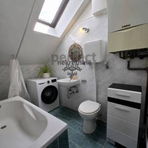 Zagreb-Gajnice, 2-sobni stan s balkonom, 50m2
