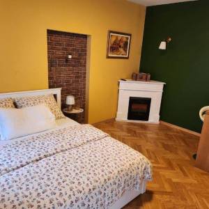 Zagreb, Gornji grad (Gradec), garsonijera 25m2