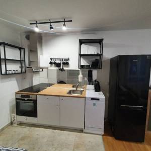 Zagreb, Sesvetski Kraljevec-Iver, 1S namješten stan, 31m2, I.kat, lift