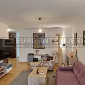 Zagreb - Vrbani, trosoban stan 77.30 m², BEZ PROVIZIJE!
