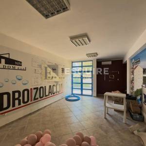 ZATON - Dvije poslovno stambene zgrade - 1200m2