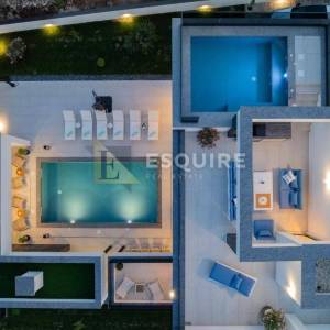 ZATON - Luksuzna četverosobna vila, 2 bazena - 234m2