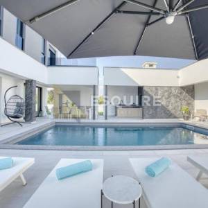 ZATON - Luksuzna četverosobna vila, 2 bazena - 234m2