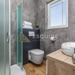 ZATON - Luksuzna vila s bazenom, 8 spavaćih soba - 385m2