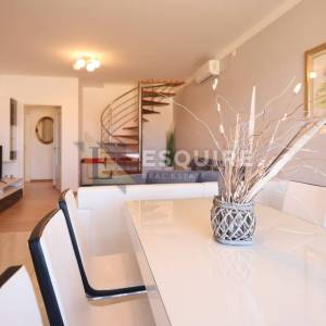 ZATON - NIN Dvoetažni namješten apartman  135,37 m² -  250 m od mora!