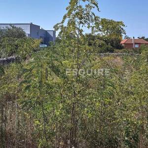 ZATON - NIN, građevinsko zemljište od 624 m2 sa gotovim projektom i dozvolom za vilu s bazenom!!