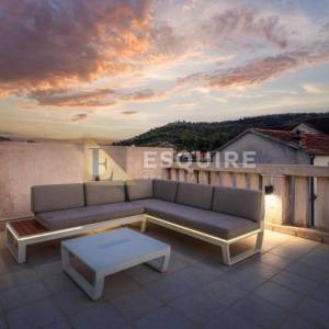 ZATON - ŠIBENIK - PRVI RED UZ MORE - Luxury stone house