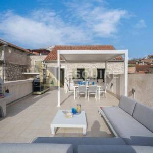 ZATON - ŠIBENIK - PRVI RED UZ MORE - Luxury stone house