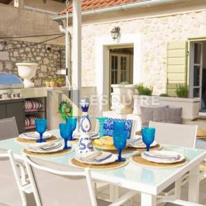 ZATON - ŠIBENIK - PRVI RED UZ MORE - Luxury stone house
