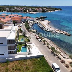 ZATON - Trosoban penthouse 1. red do mora - 225m2