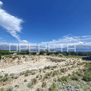 Zemljište s geađevinskom dozvolom 10008 m2